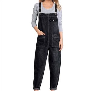 NEW! Black baggy overalls